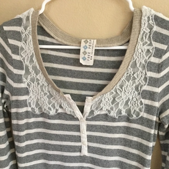 Free People Vintage 90s Striped Raffle  Round Neck Women’s Long Sleeve TOP Size - Picture 3 of 5